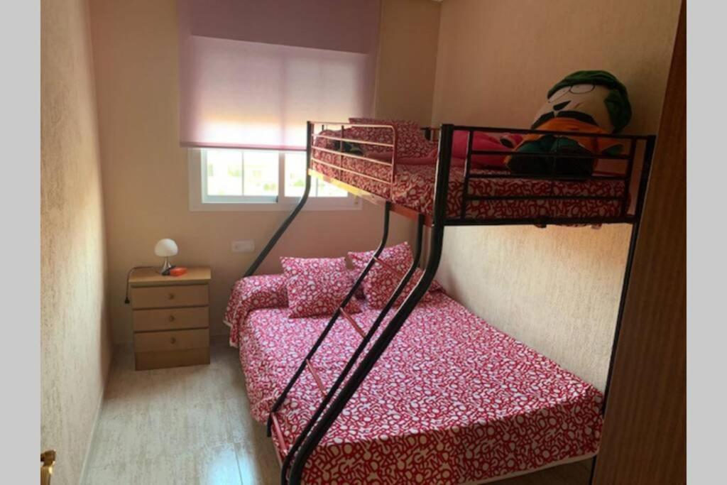 רוקאוטס דה מר Apartamento 3 Dormitorios En La Playa De Almeria. מראה חיצוני תמונה