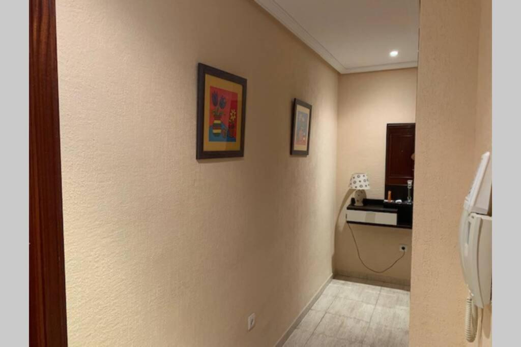 רוקאוטס דה מר Apartamento 3 Dormitorios En La Playa De Almeria. מראה חיצוני תמונה
